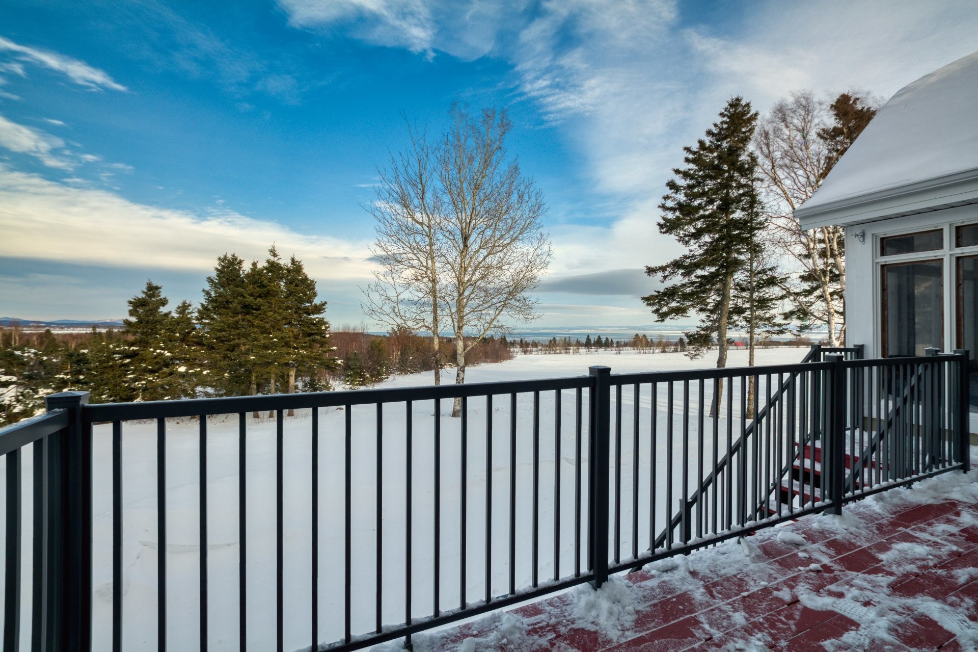 









3341


Route du Fleuve

,
Les Éboulements,




QC
G0A2M0

