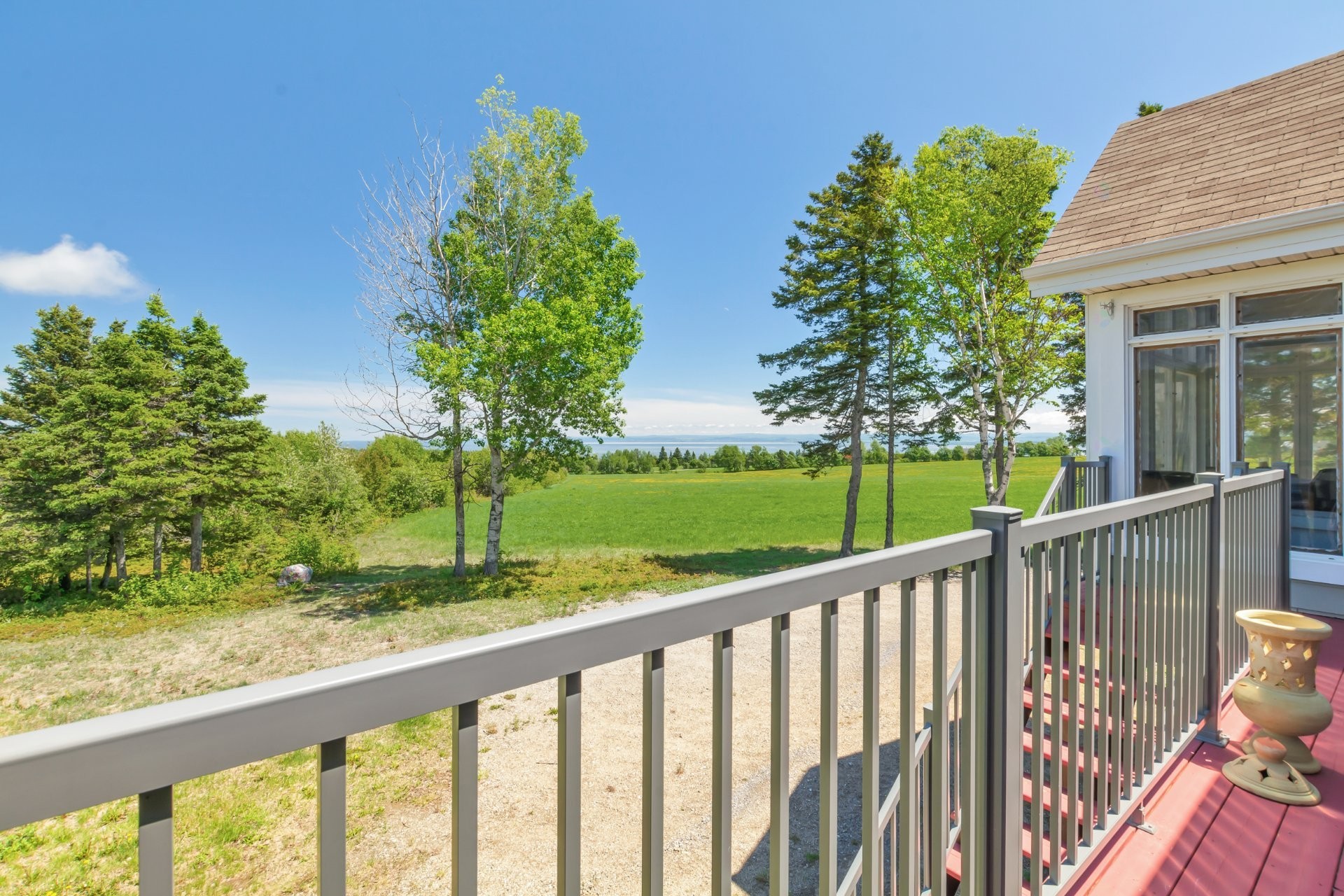 









3341


Route du Fleuve

,
Les Éboulements,




QC
G0A2M0

