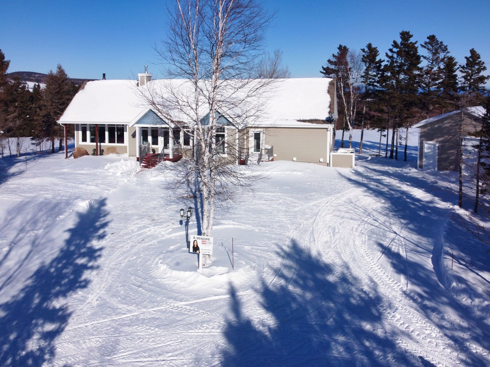 









3341


Route du Fleuve

,
Les Éboulements,




QC
G0A2M0

