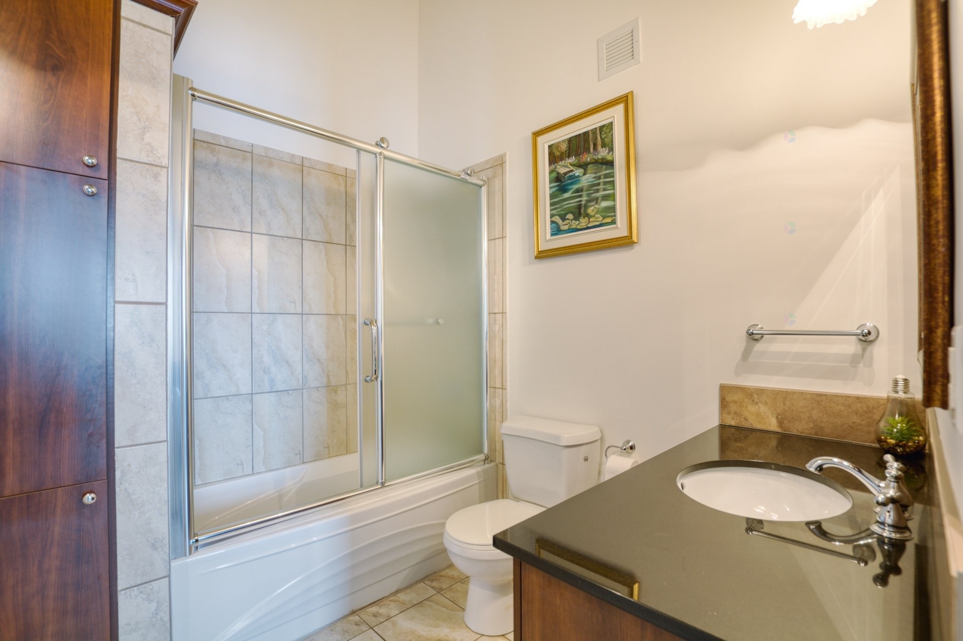 









3341


Route du Fleuve

,
Les Éboulements,




QC
G0A2M0

