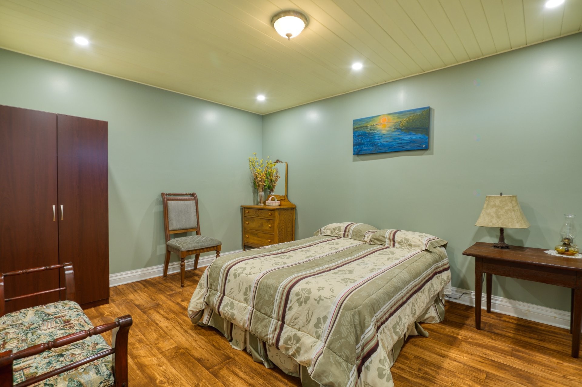 









3341


Route du Fleuve

,
Les Éboulements,




QC
G0A2M0

