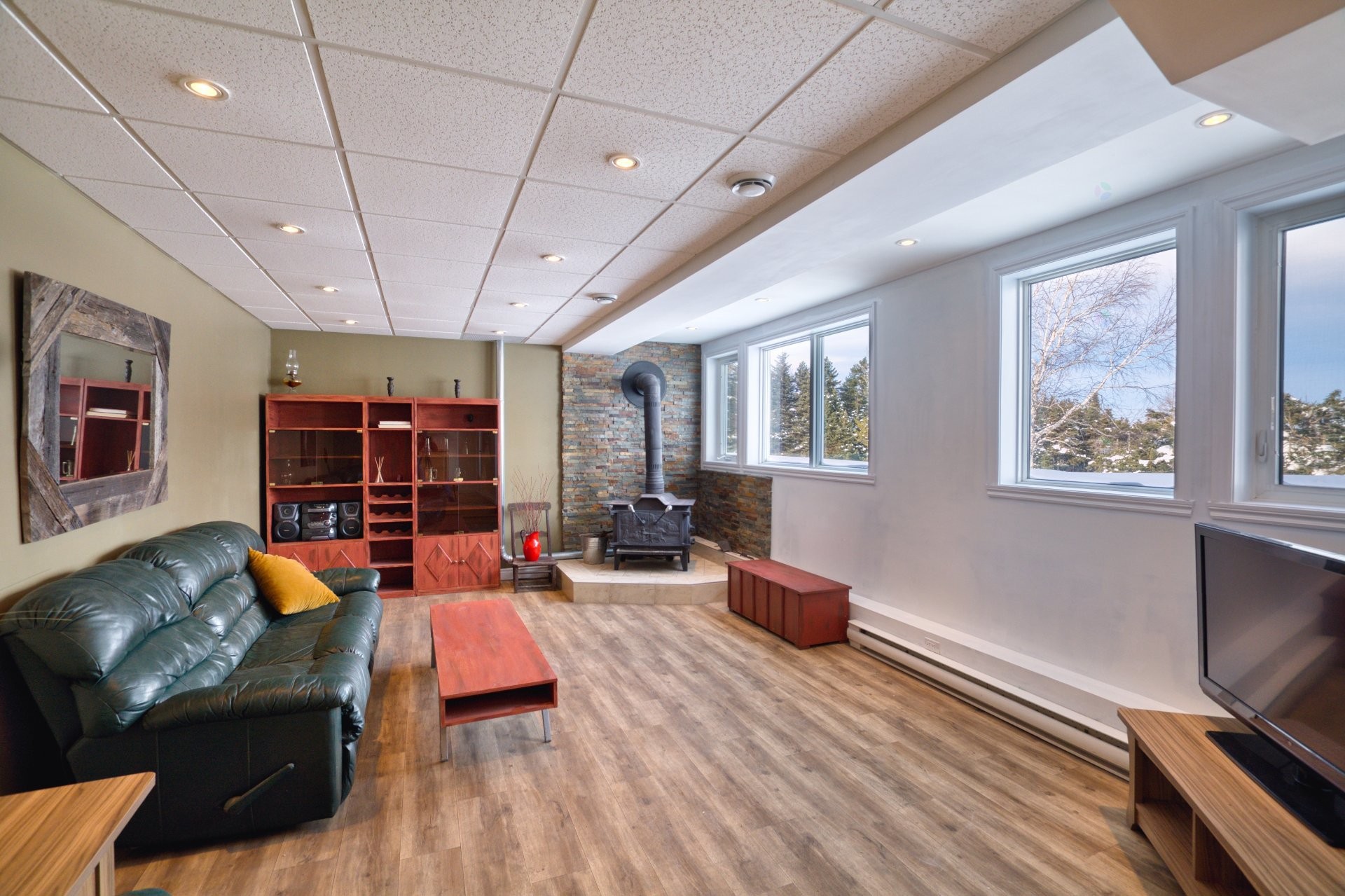 









3341


Route du Fleuve

,
Les Éboulements,




QC
G0A2M0

