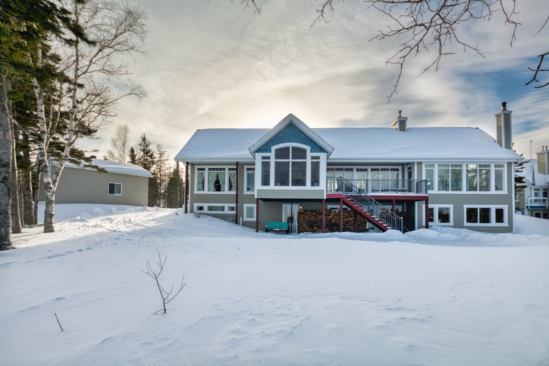 









3341


Route du Fleuve

,
Les Éboulements,




QC
G0A2M0

