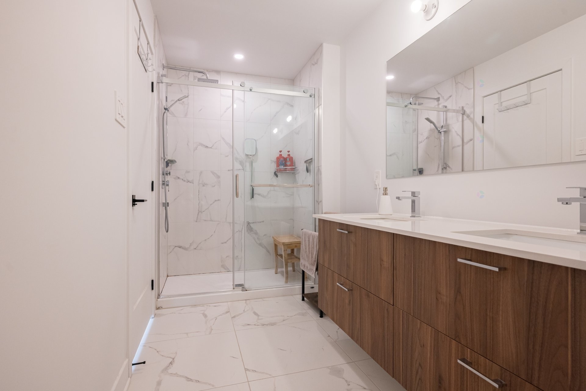 









13359


Boul. Gouin O.

,
Montréal (Pierrefonds-Roxboro),




QC
H8Z1X5

