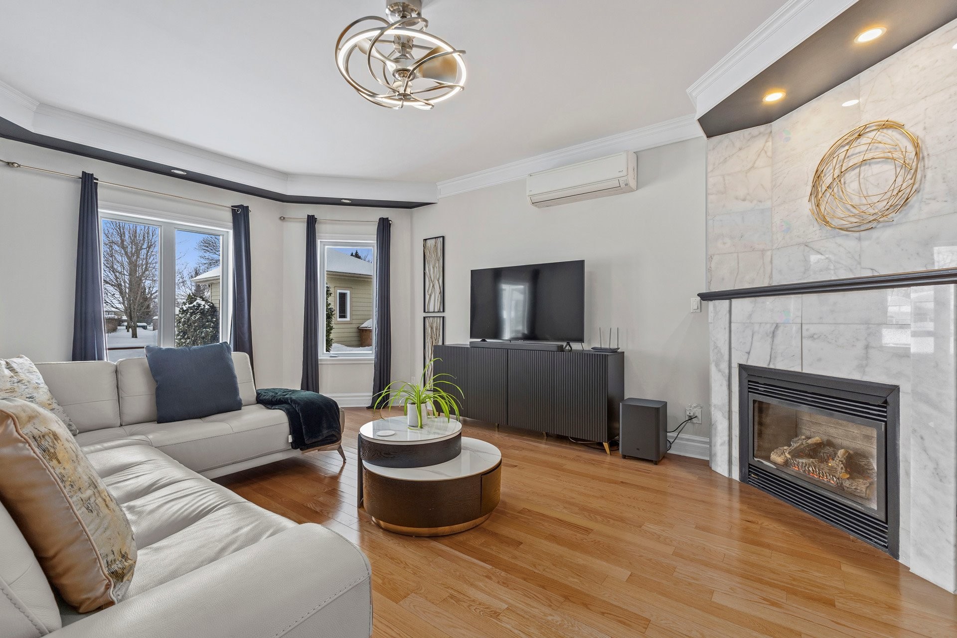 









115


85e Avenue

,
Saint-Zotique,




QC
J0P1Z0

