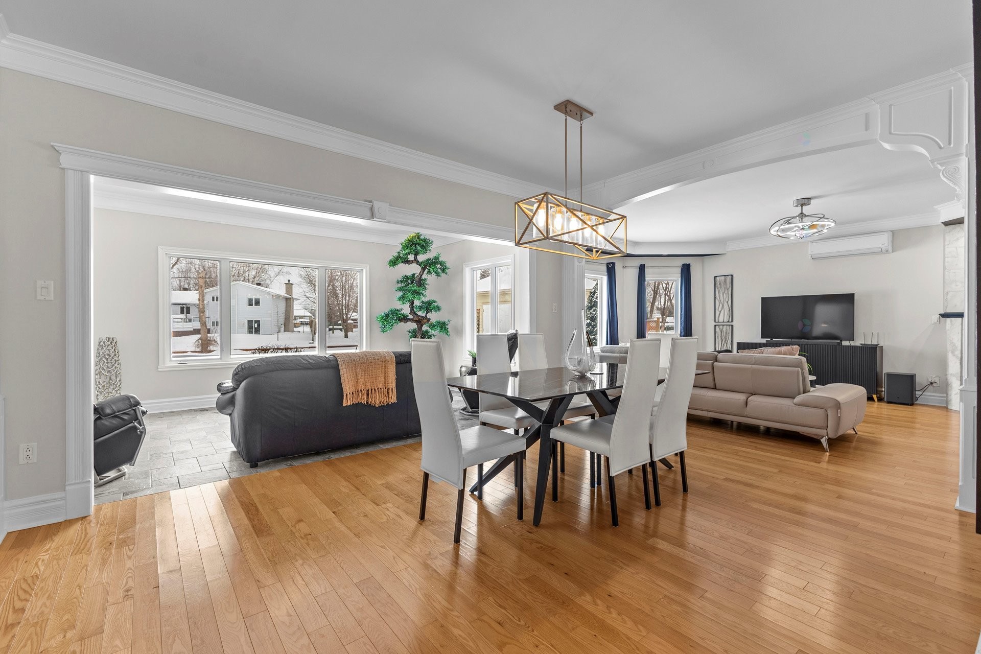 









115


85e Avenue

,
Saint-Zotique,




QC
J0P1Z0


