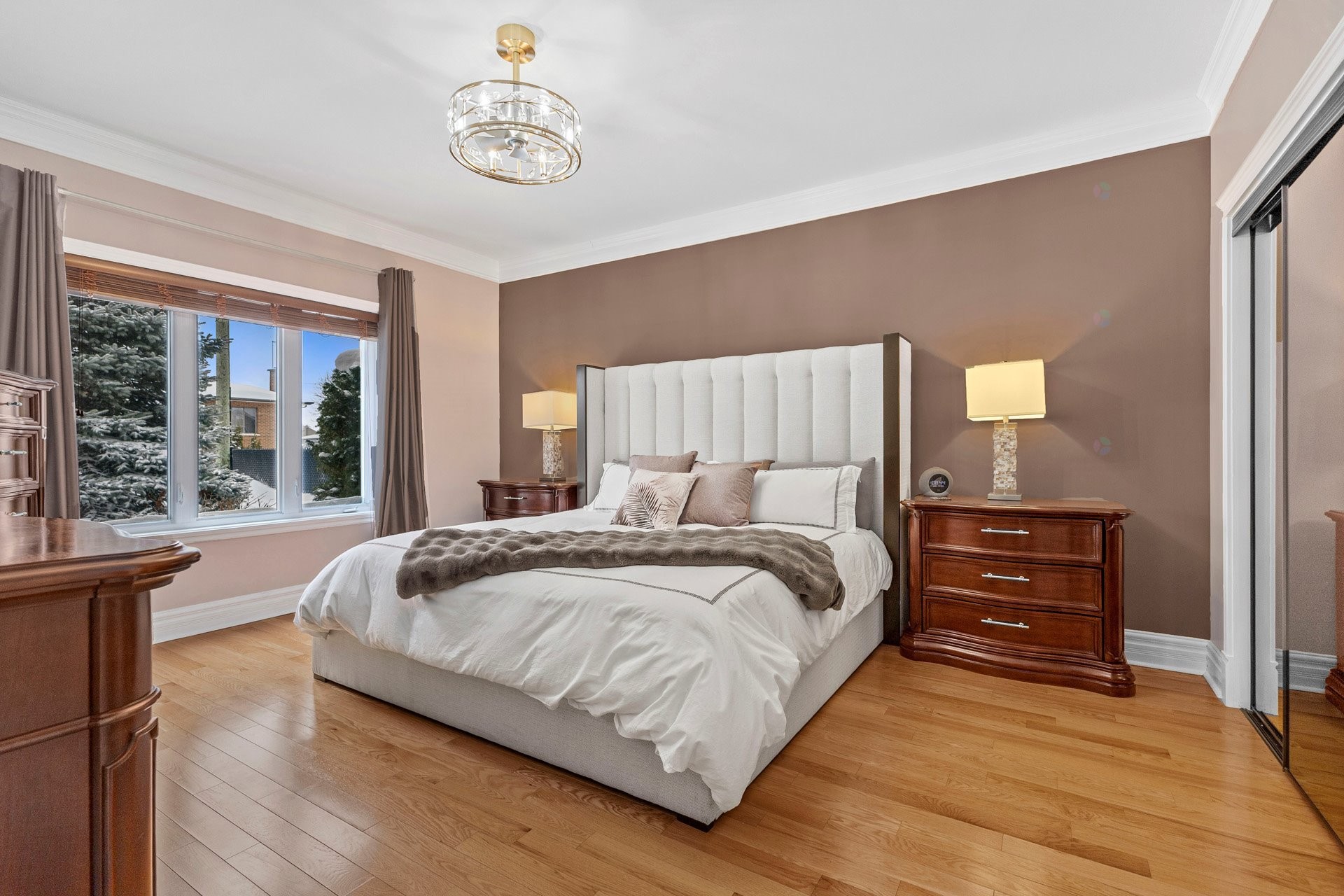 









115


85e Avenue

,
Saint-Zotique,




QC
J0P1Z0

