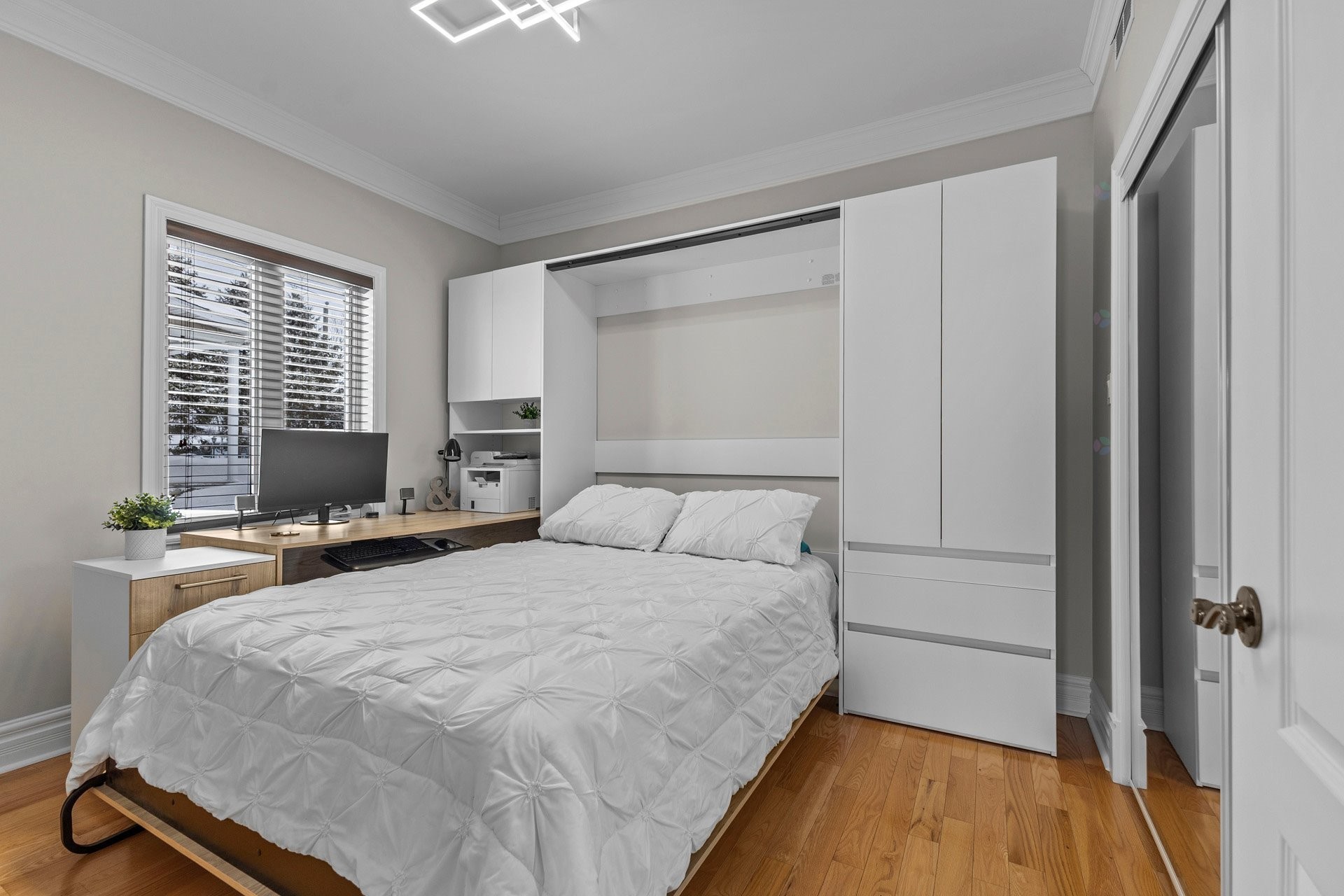 









115


85e Avenue

,
Saint-Zotique,




QC
J0P1Z0


