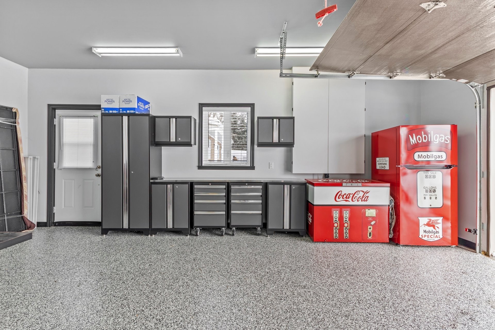 









115


85e Avenue

,
Saint-Zotique,




QC
J0P1Z0

