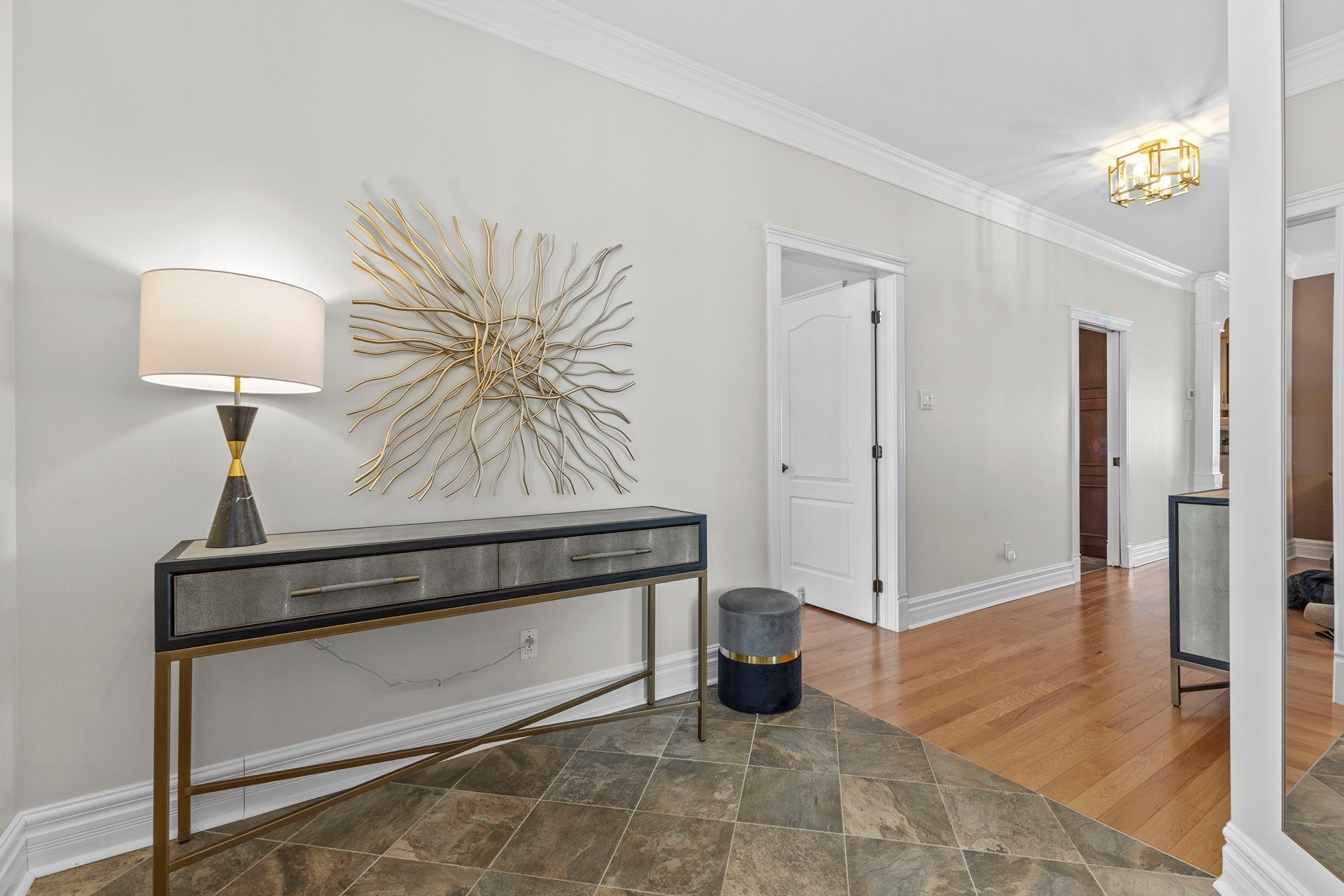 









115


85e Avenue

,
Saint-Zotique,




QC
J0P1Z0

