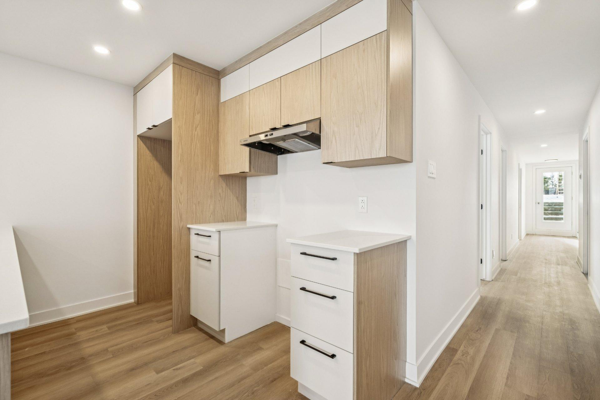 









673


Ch. Rhéaume

, F,
Saint-Michel,




QC
J0L2J0

