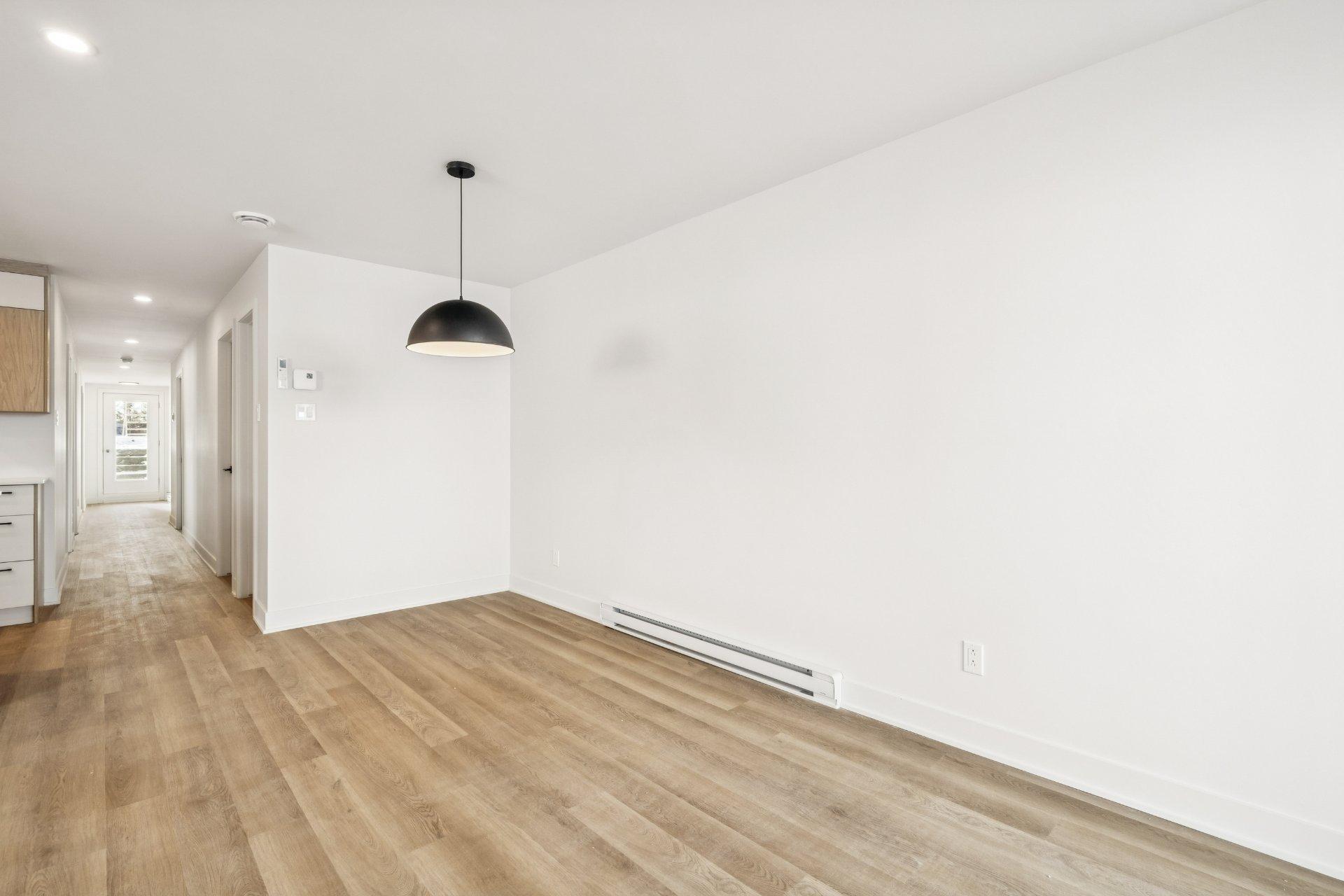 









673


Ch. Rhéaume

, F,
Saint-Michel,




QC
J0L2J0

