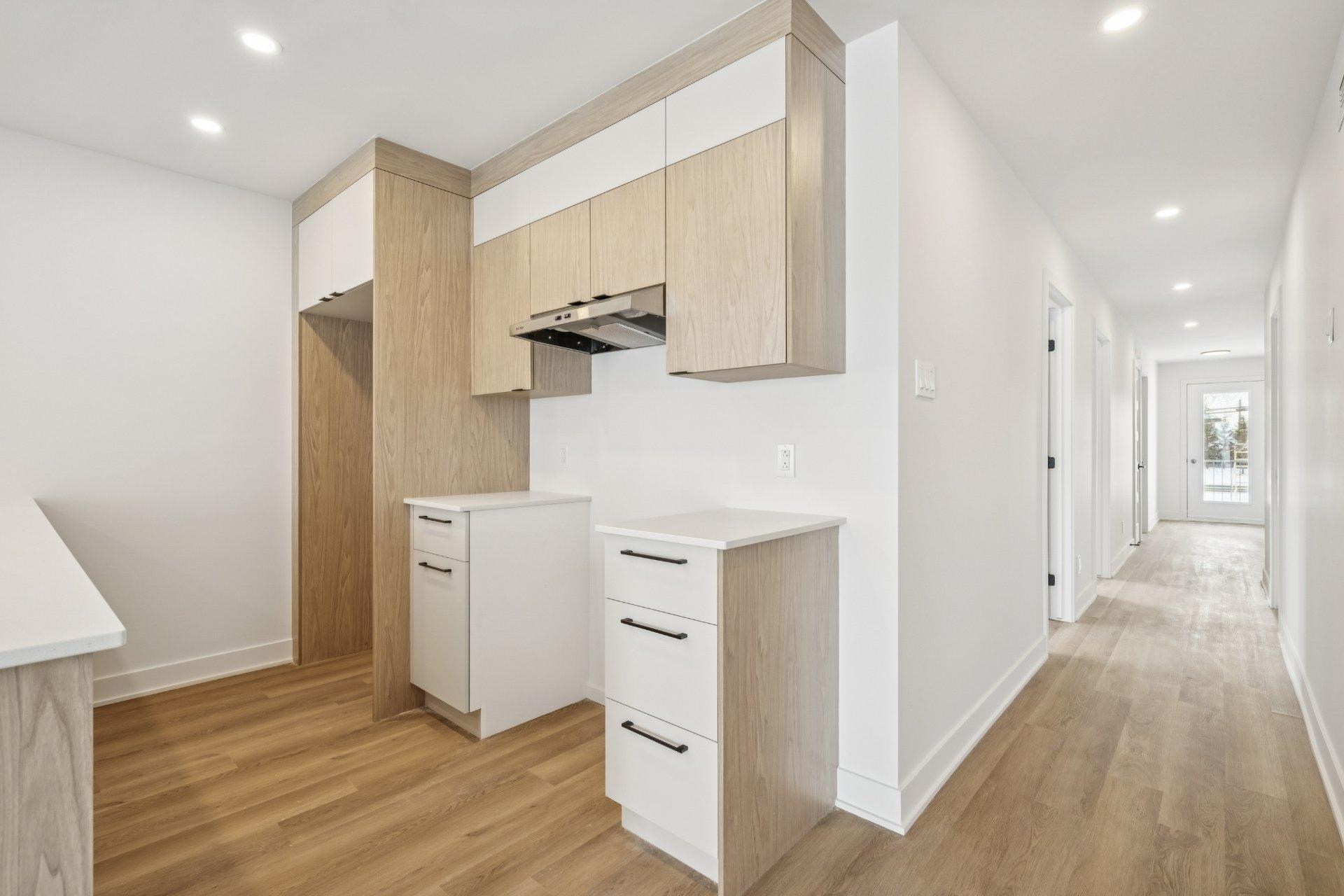 









673


Ch. Rhéaume

, A,
Saint-Michel,




QC
J0L2J0

