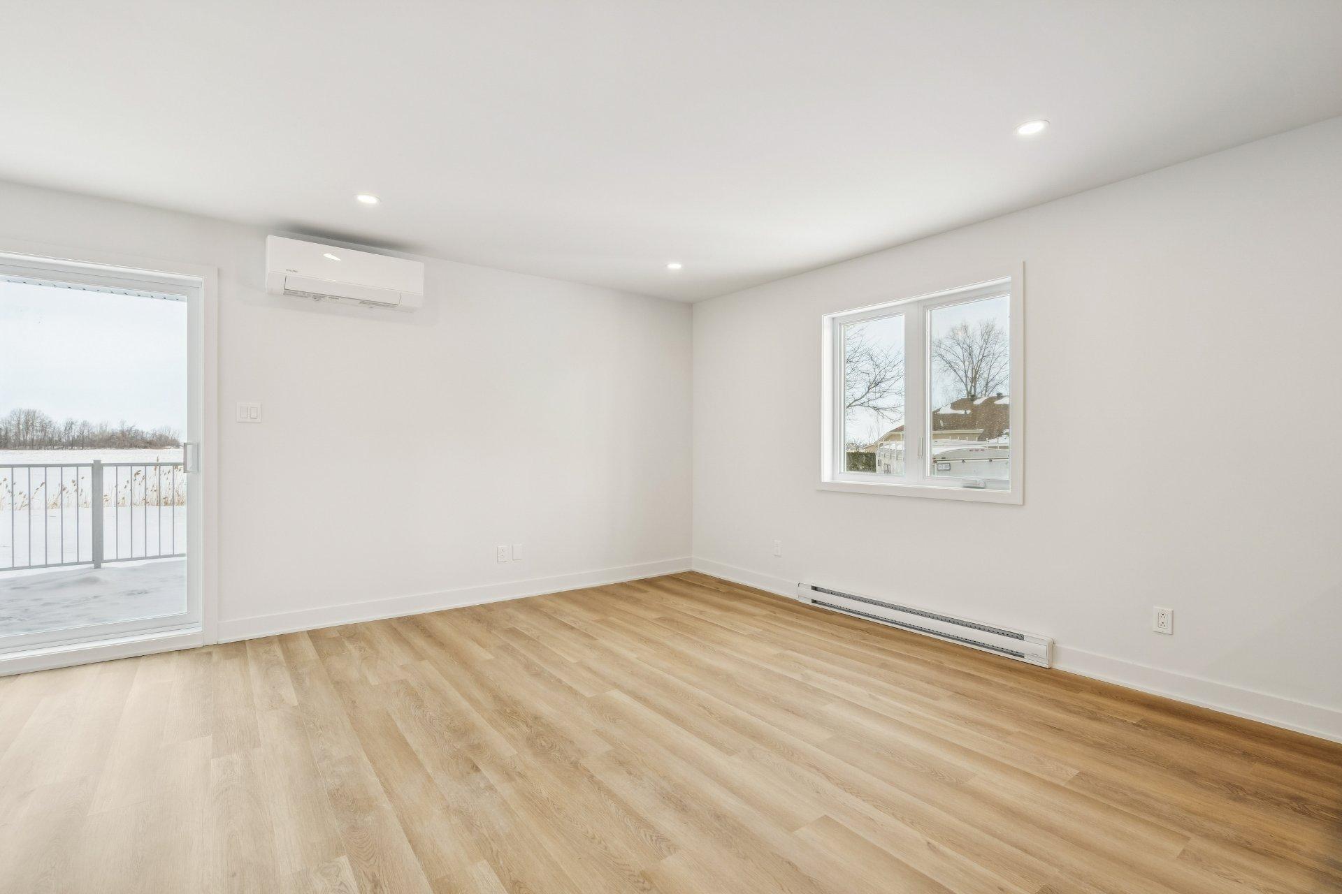 









673


Ch. Rhéaume

, A,
Saint-Michel,




QC
J0L2J0

