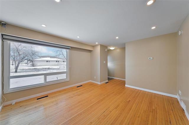 









1445


Rothesay

ST, 9,
Winnipeg,




MB
R2G 1V3

