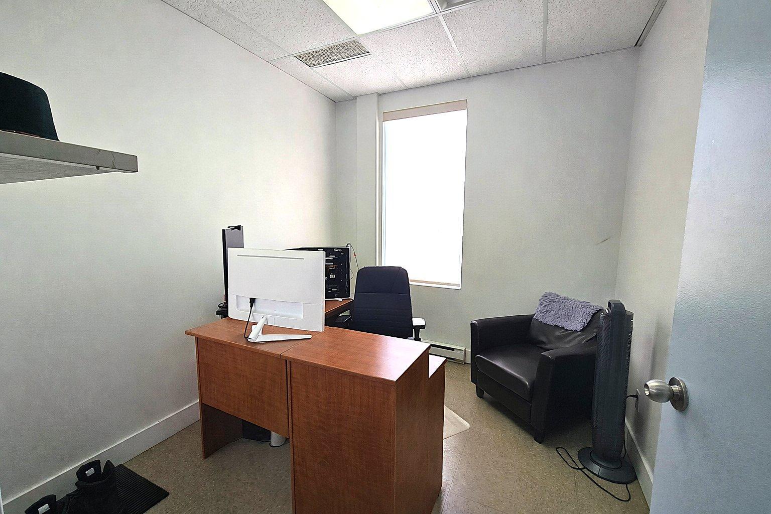 









3635


Boul. de la Grande-Allée

, 101,
Boisbriand,




QC
J7H1H5

