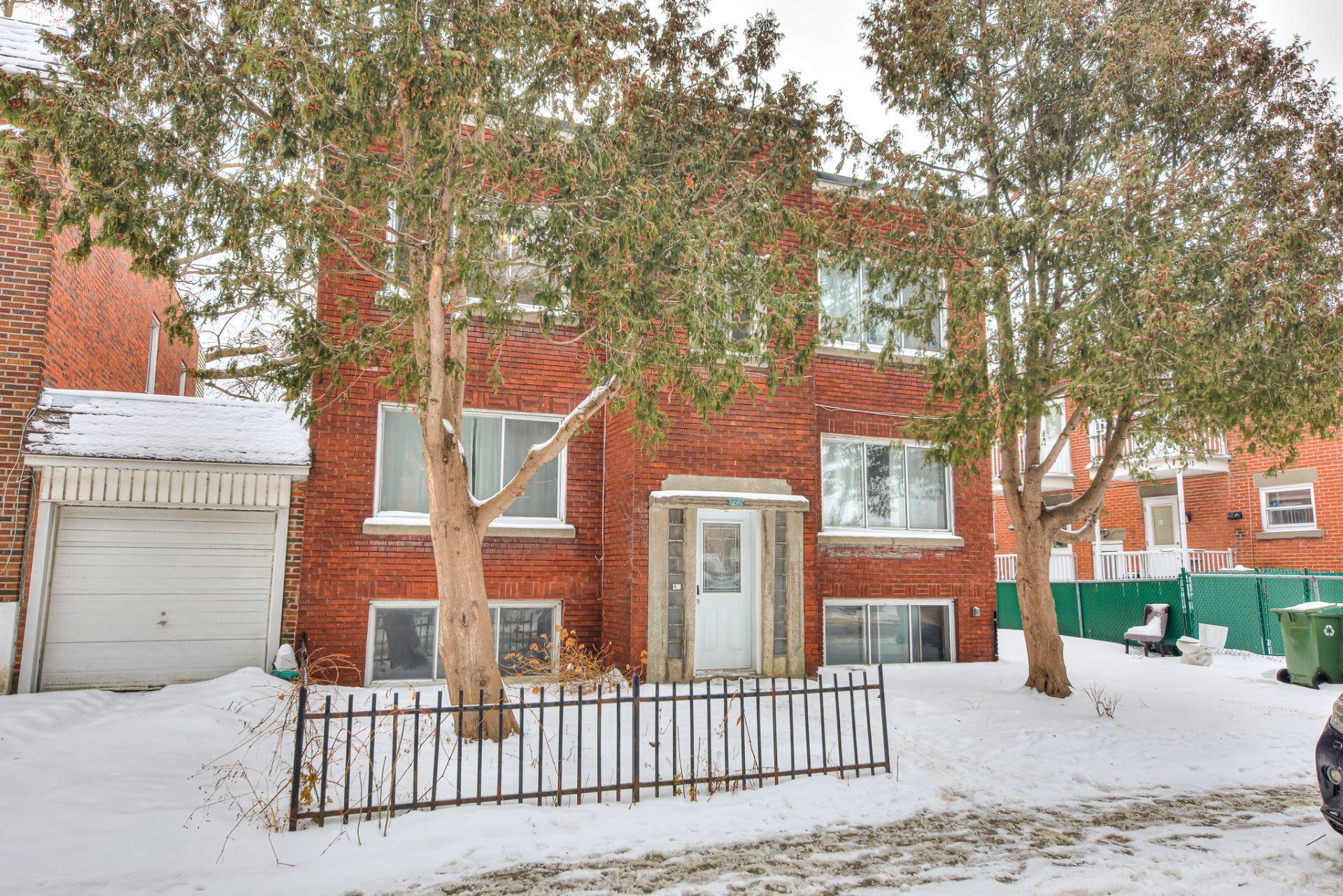 









1270


Rue Argyle

, 3,
Montréal (Verdun/Île-des-Soeurs),




QC
H4H1V3

