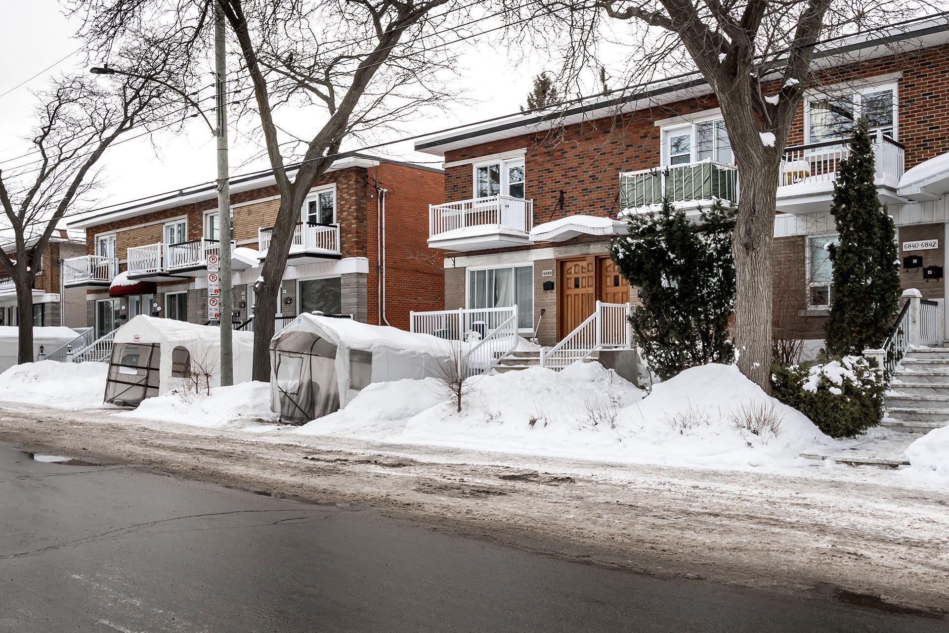 









6830

 - 6834


Rue Chatelain

,
Montréal (Rosemont/La Petite-Patrie),




QC
H1T2L2

