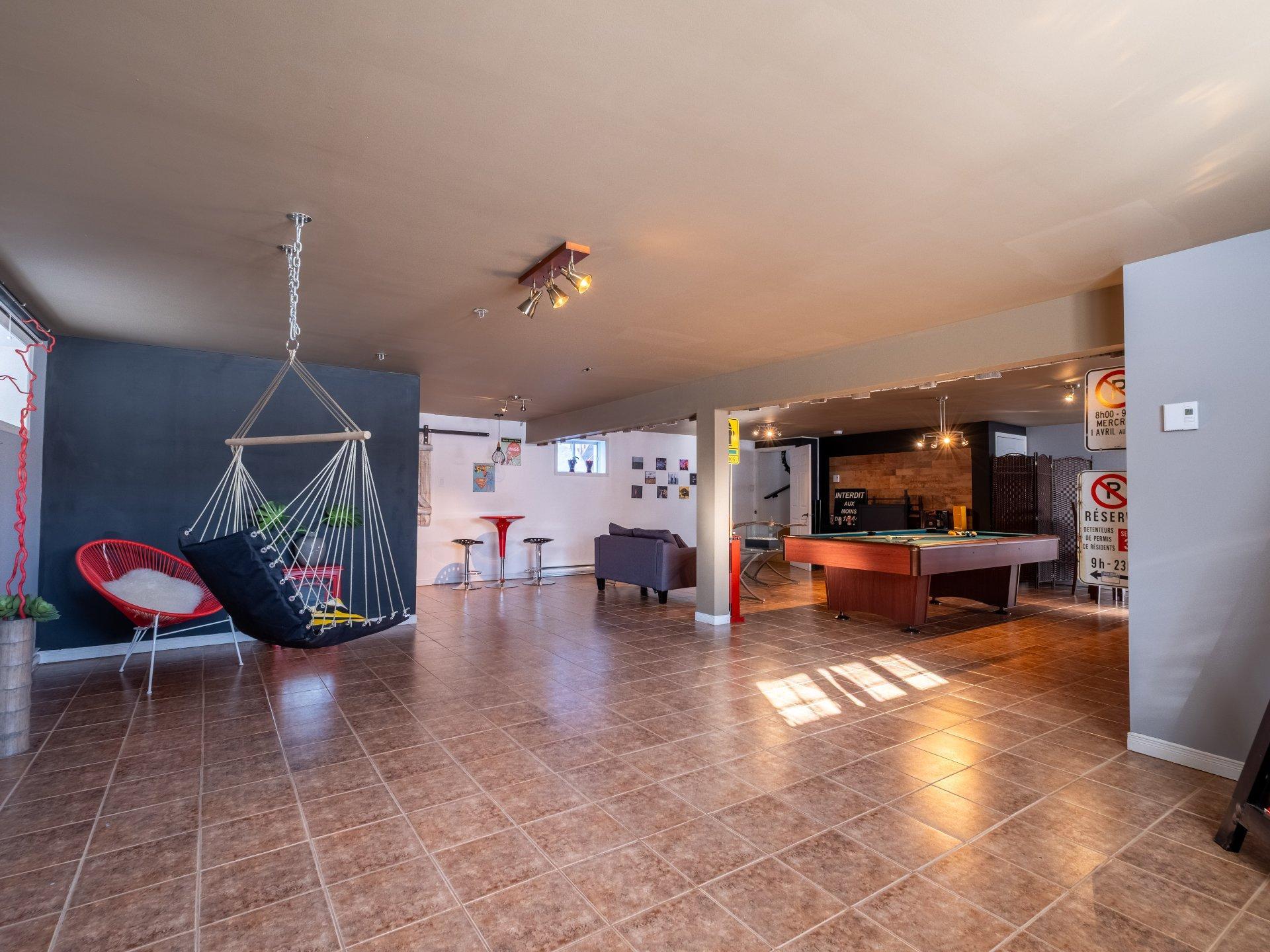 









633


Rue du Mimosa

,
Saint-Amable,




QC
J0L1N0

