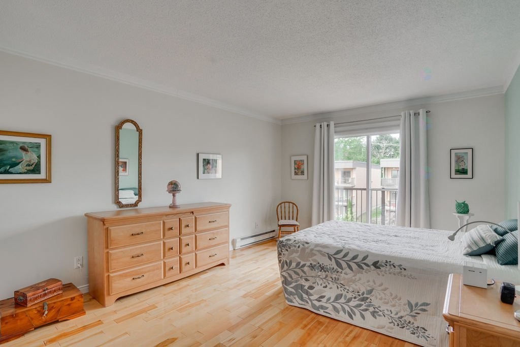 









18


Rue de Deauville

, 5,
Gatineau (Hull),




QC
J8Z2J3

