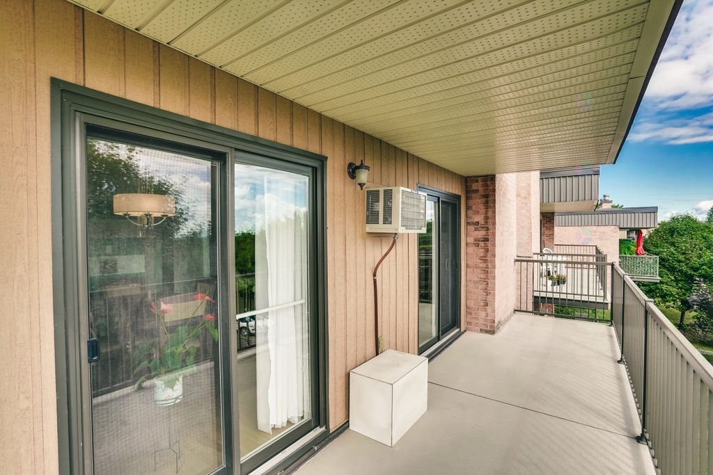 









18


Rue de Deauville

, 5,
Gatineau (Hull),




QC
J8Z2J3

