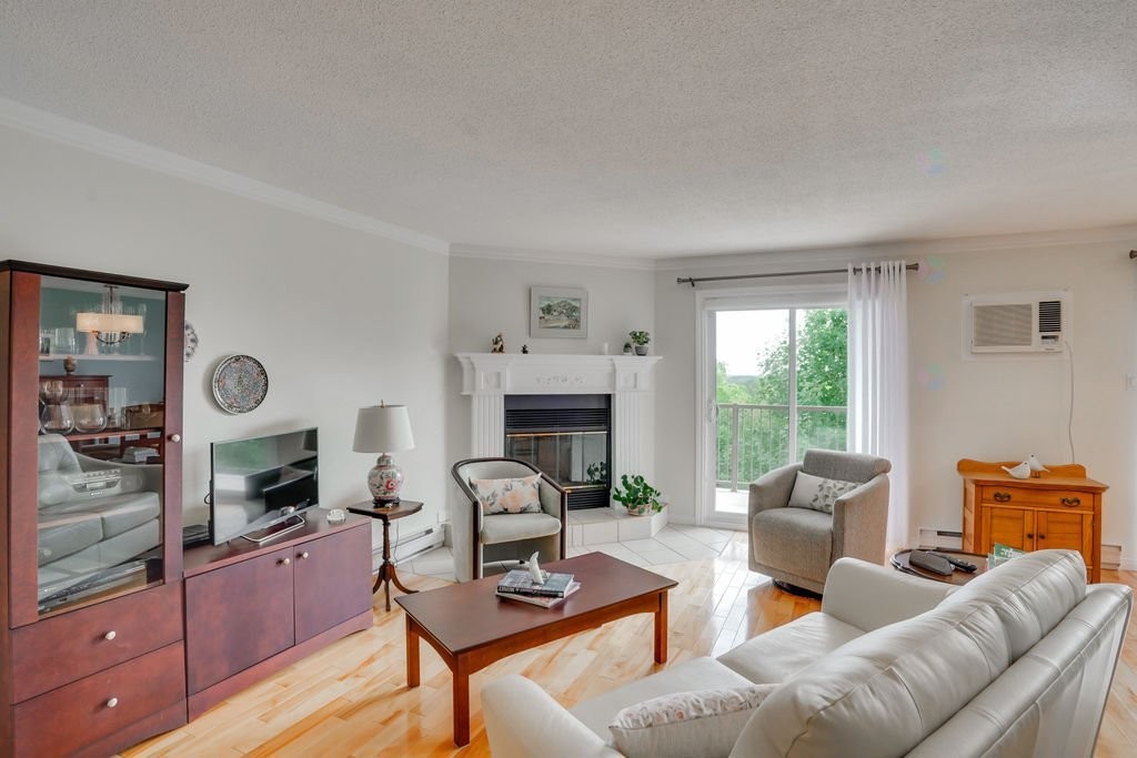 









18


Rue de Deauville

, 5,
Gatineau (Hull),




QC
J8Z2J3

