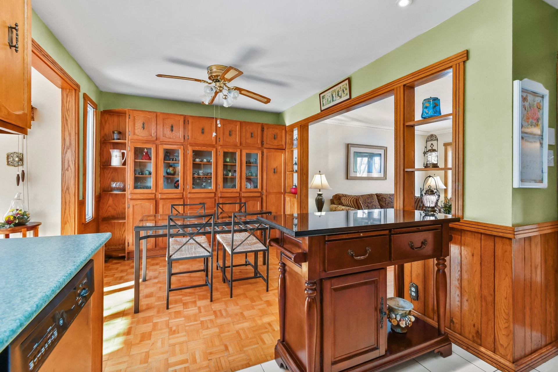 









52


Place Jasper

,
Candiac,




QC
J5R4C4

