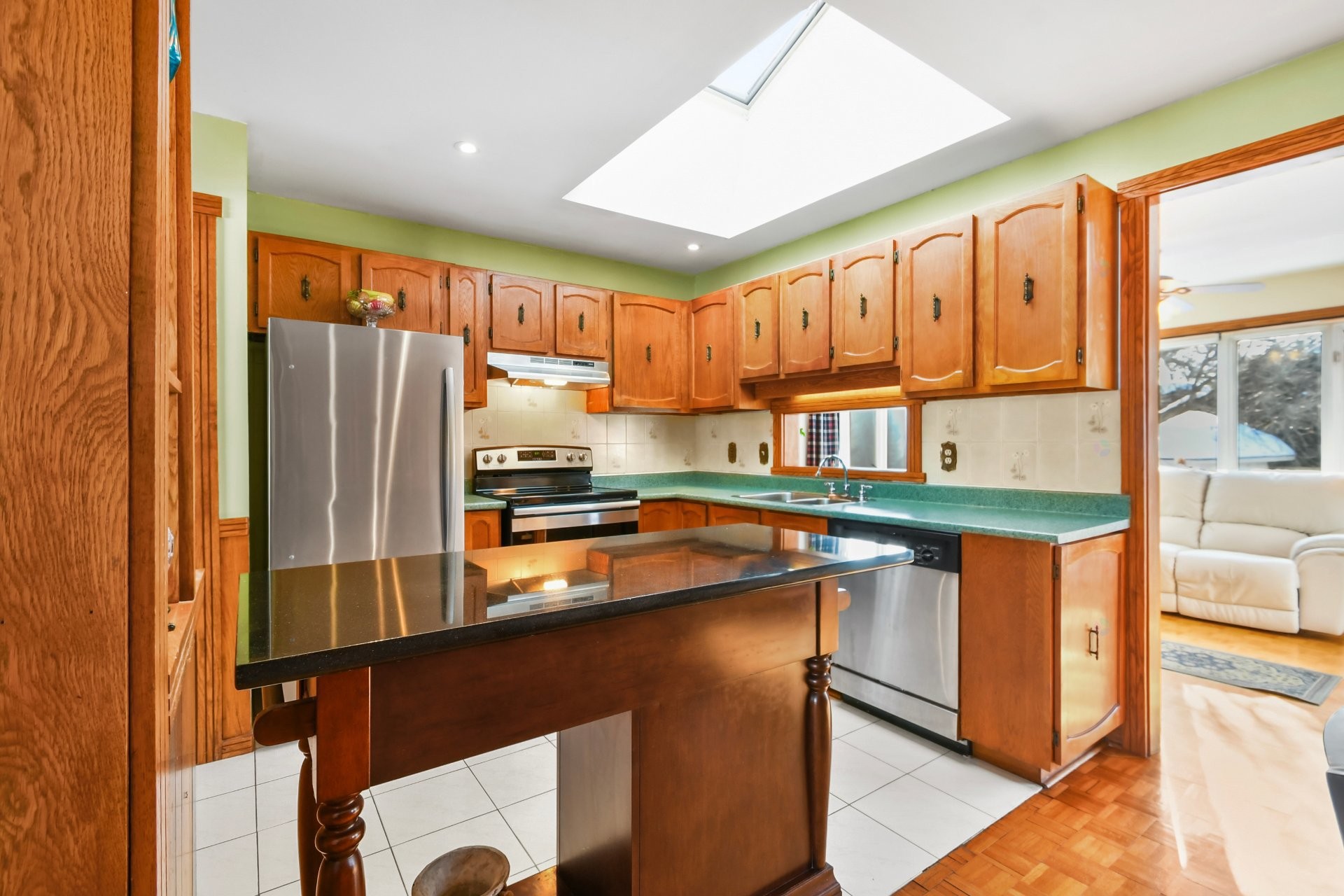 









52


Place Jasper

,
Candiac,




QC
J5R4C4

