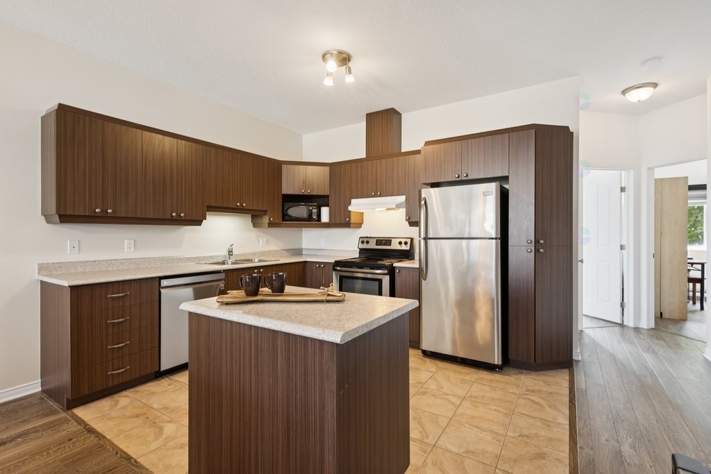 









847


Boul. de la Cité

, 3,
Gatineau (Gatineau),




QC
J8R0G6

