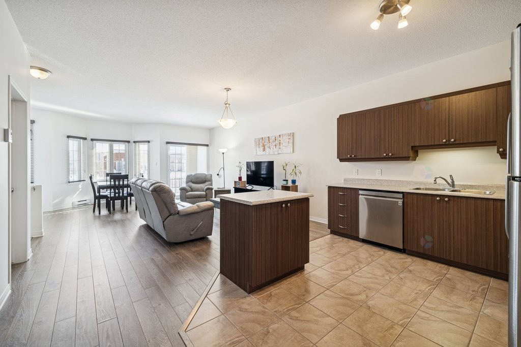 









847


Boul. de la Cité

, 3,
Gatineau (Gatineau),




QC
J8R0G6

