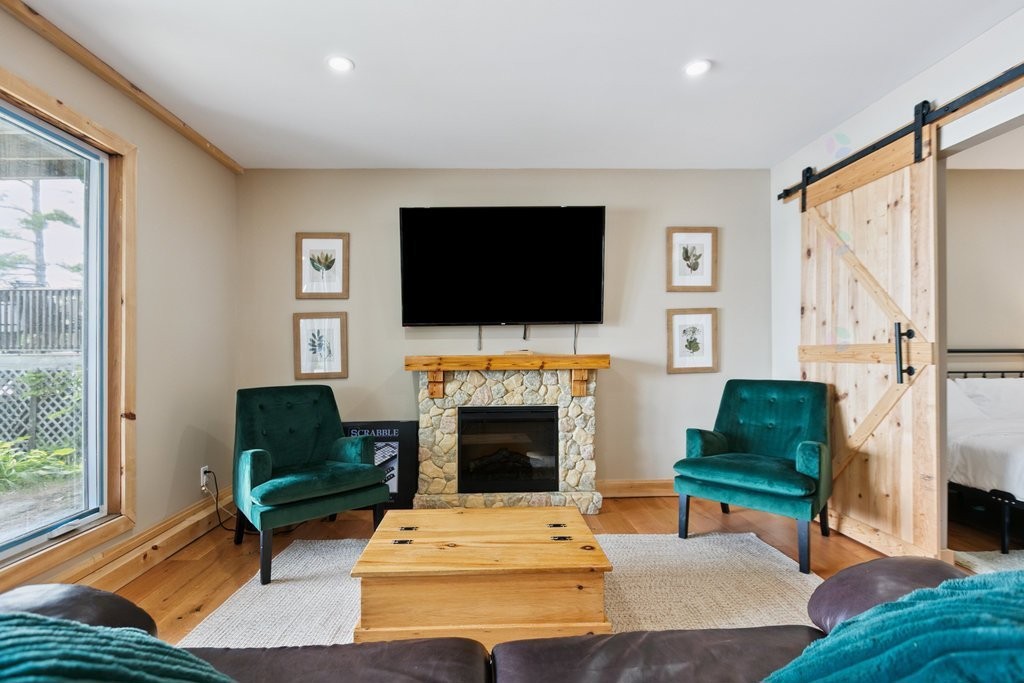 









327


Rue Thomas-Lefebvre

,
Mansfield-et-Pontefract,




QC
J0X1R0

