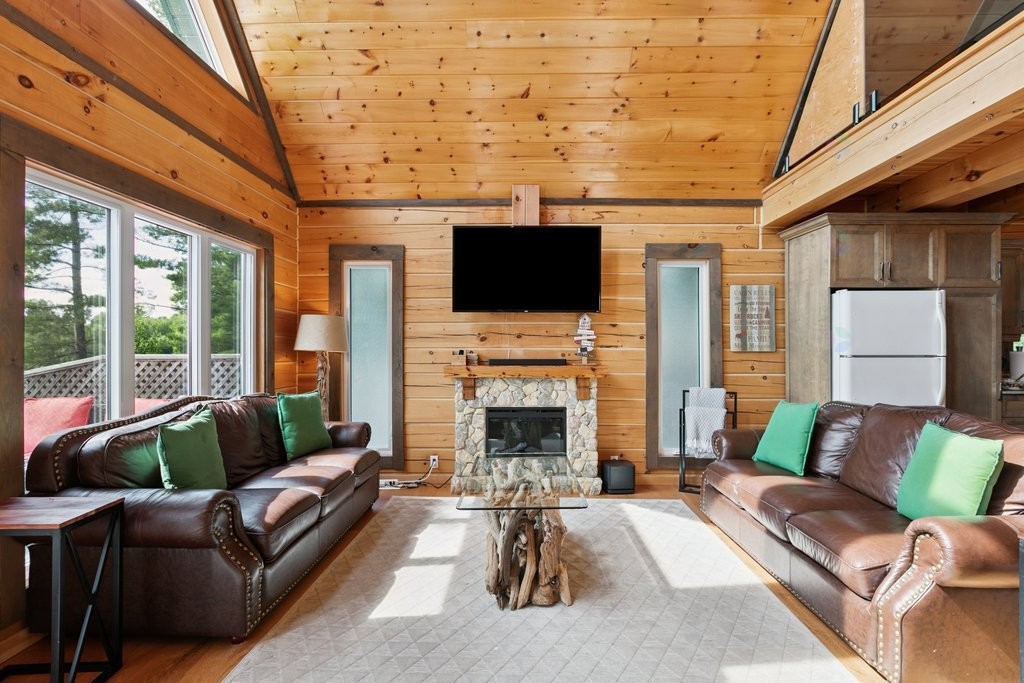 









327


Rue Thomas-Lefebvre

,
Mansfield-et-Pontefract,




QC
J0X1R0

