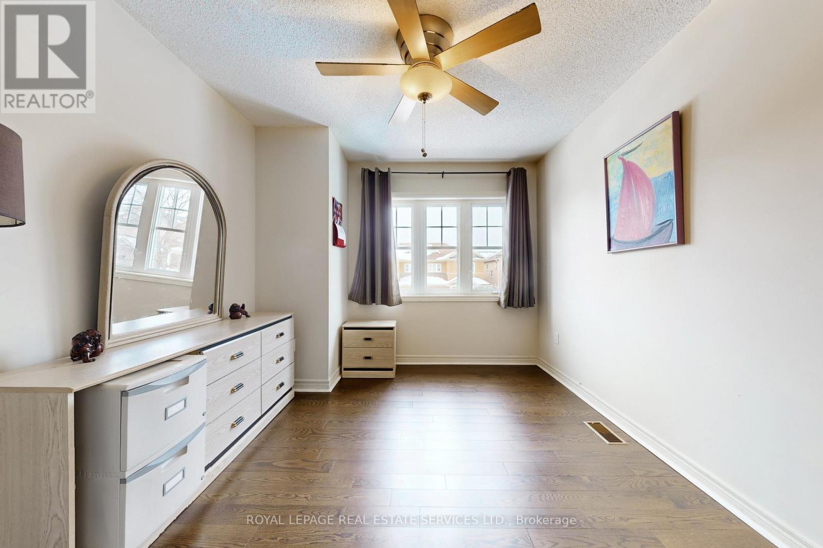 












65 ASHDALE ROAD

,
Brampton,




Ontario
L6Y5M9

