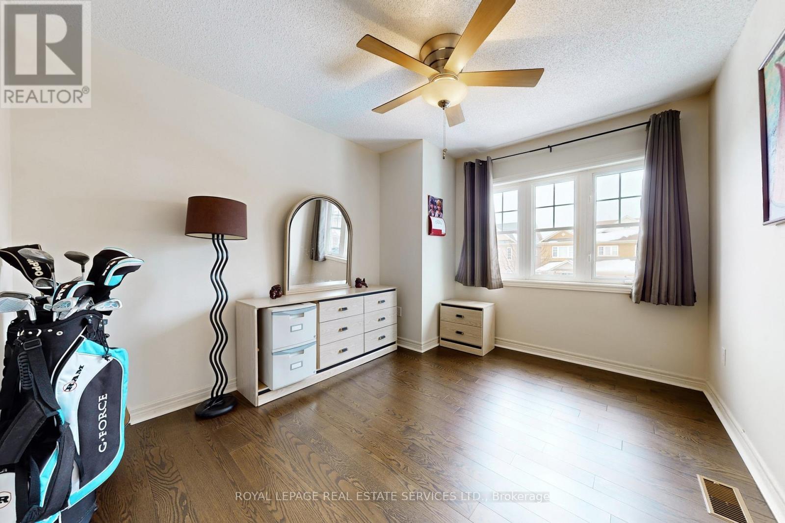 












65 ASHDALE ROAD

,
Brampton,




Ontario
L6Y5M9

