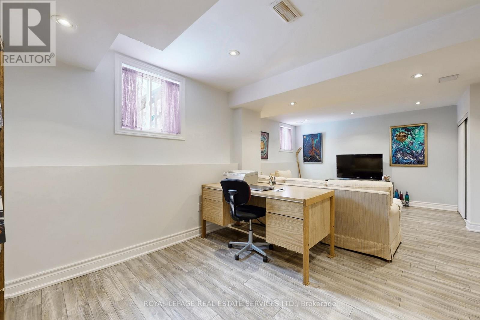 












65 ASHDALE ROAD

,
Brampton,




Ontario
L6Y5M9

