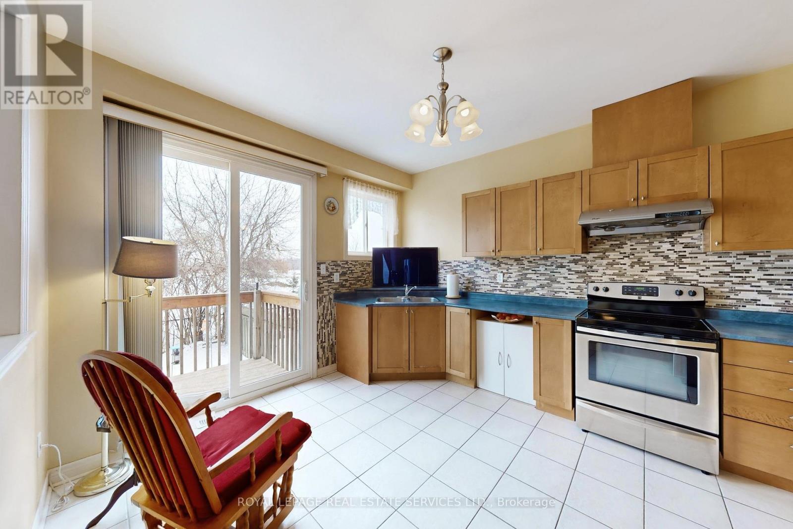 












65 ASHDALE ROAD

,
Brampton,




Ontario
L6Y5M9

