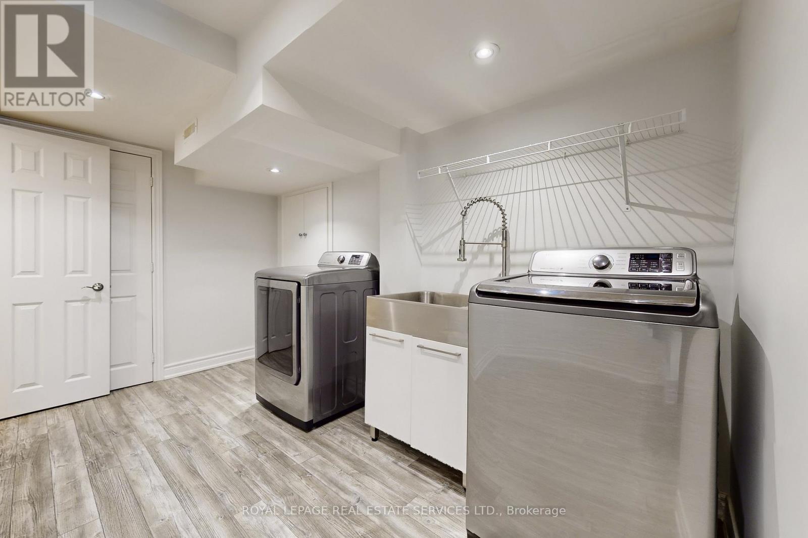 












65 ASHDALE ROAD

,
Brampton,




Ontario
L6Y5M9

