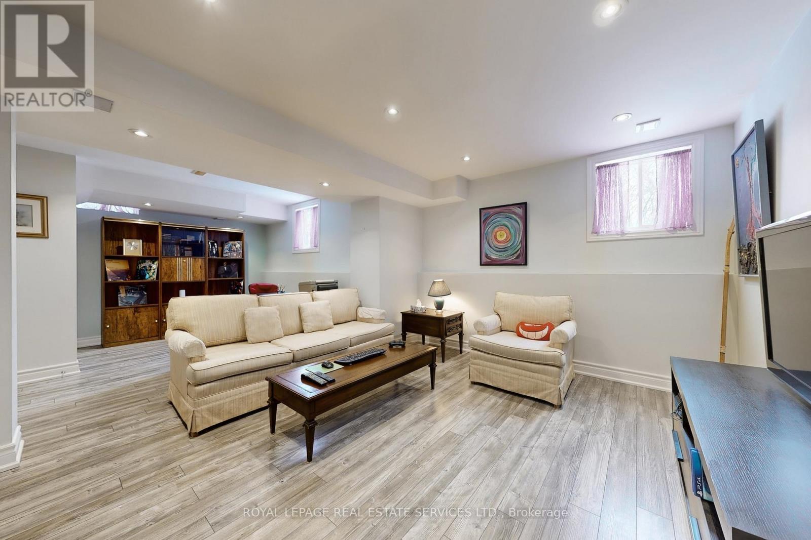 












65 ASHDALE ROAD

,
Brampton,




Ontario
L6Y5M9

