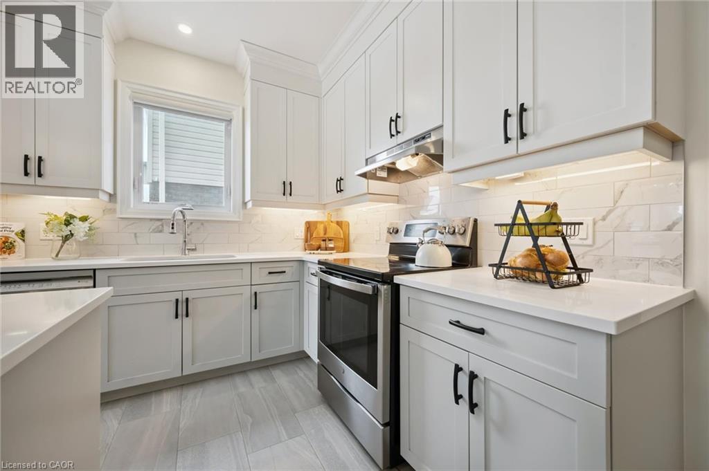 












138 WOODBERRY Crescent

,
Elmira,




Ontario
N3B0E5

