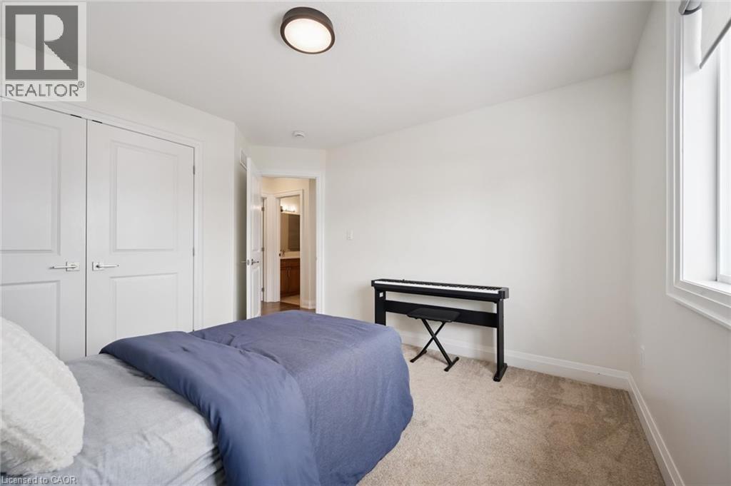 












138 WOODBERRY Crescent

,
Elmira,




Ontario
N3B0E5

