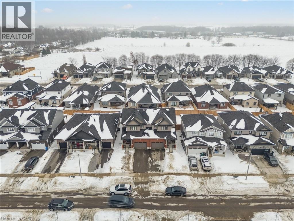 












138 WOODBERRY Crescent

,
Elmira,




Ontario
N3B0E5

