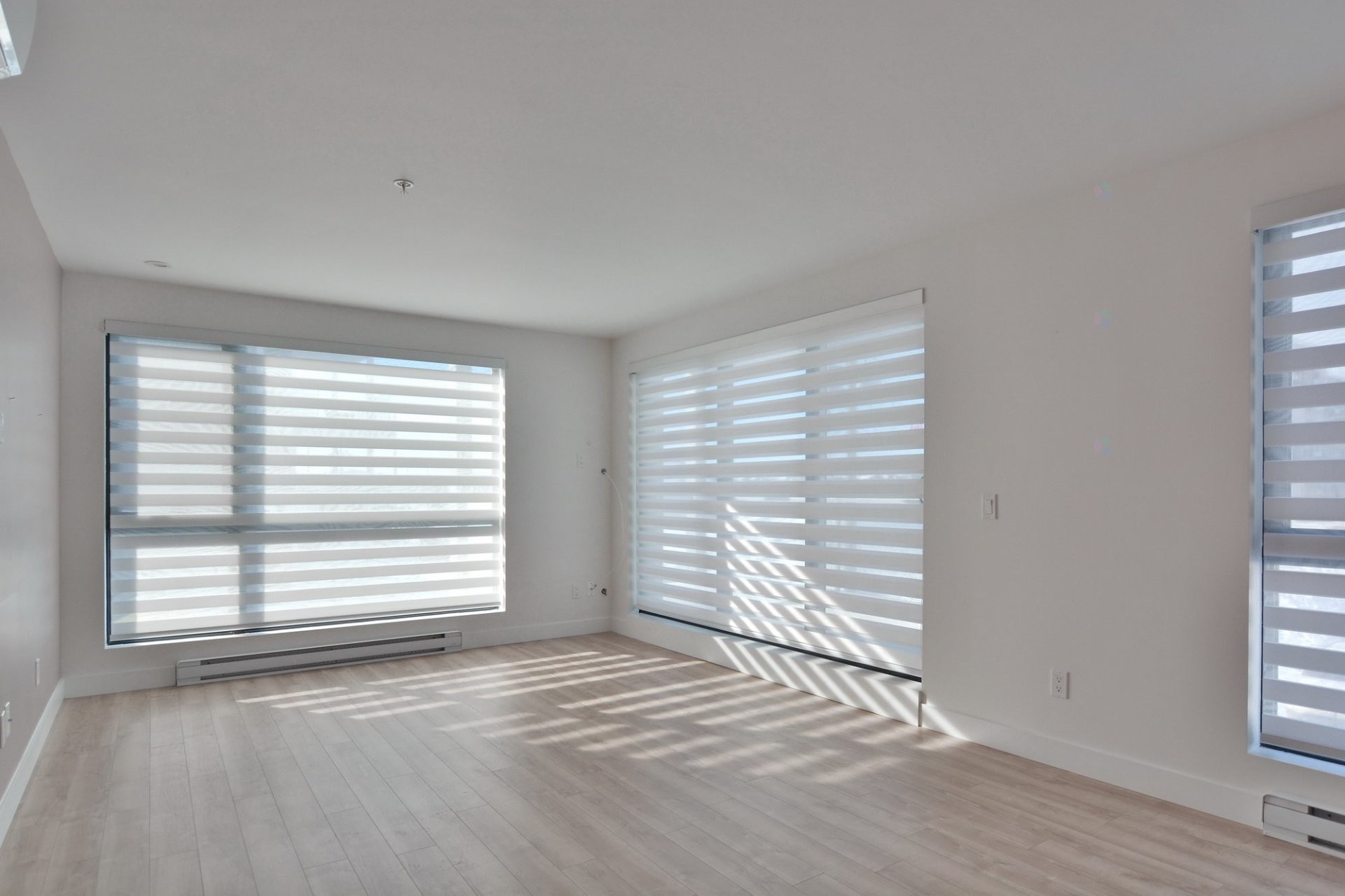 









70


Rue Toe-Blake

, 205,
Vaudreuil-Dorion,




QC
J7V3R6

