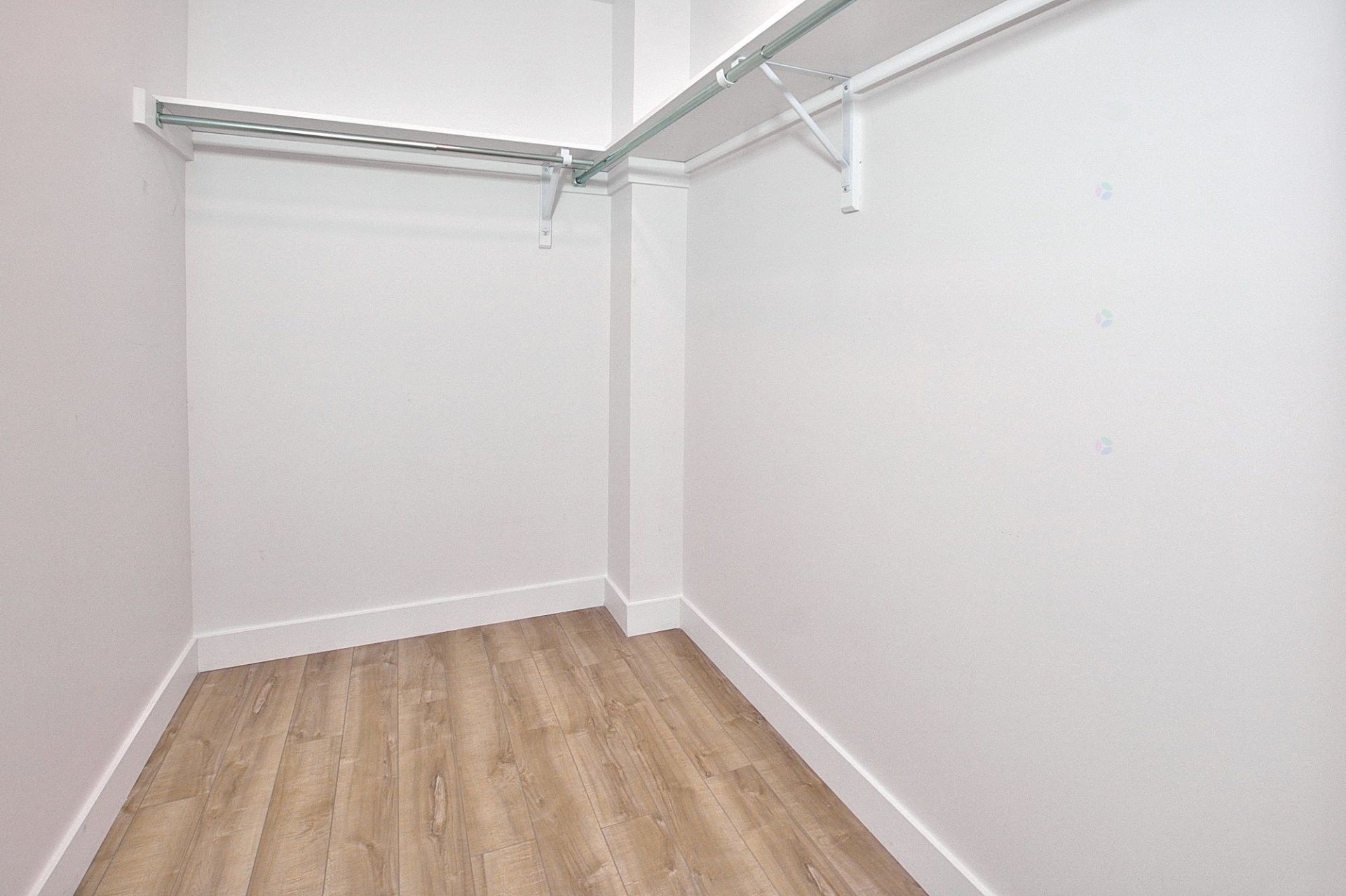 









70


Rue Toe-Blake

, 205,
Vaudreuil-Dorion,




QC
J7V3R6

