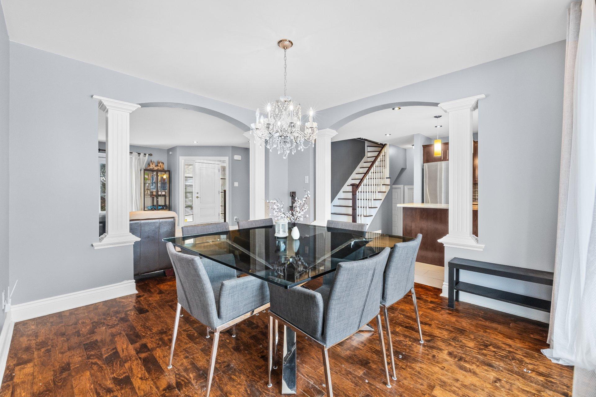 









6590


Rue Césaire

,
Brossard,




QC
J4Z0G4

