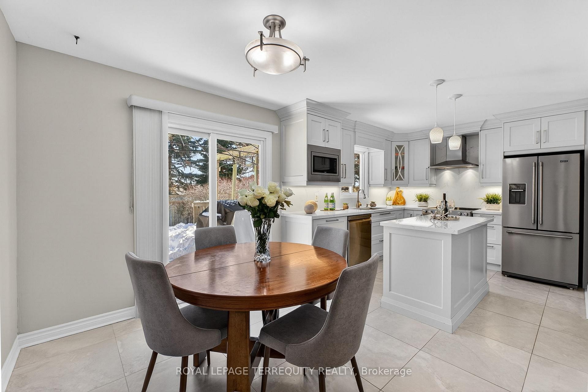 









3591


Kelso

Crescent,
Mississauga,




ON
L5L 4R9

