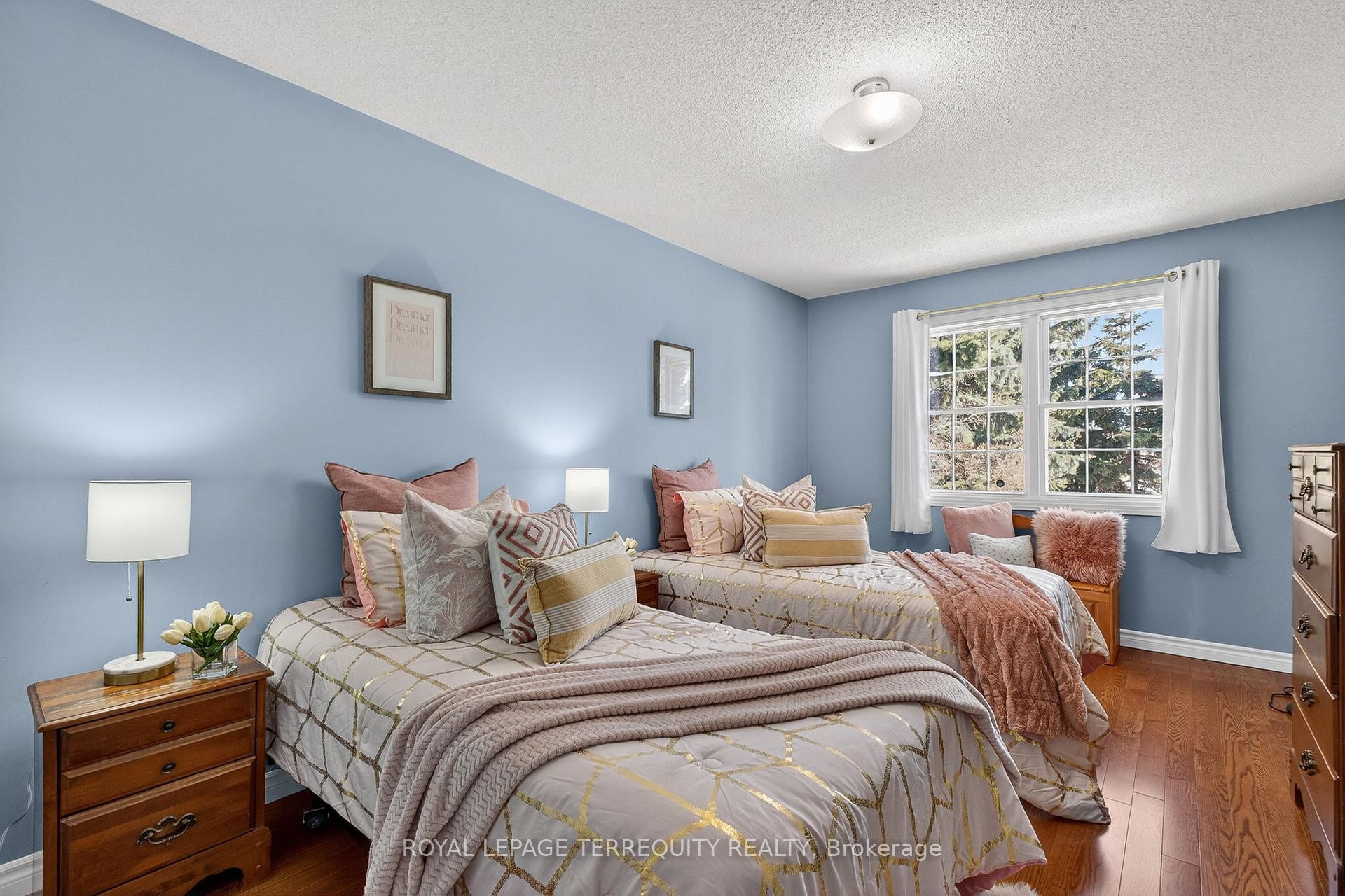 









3591


Kelso

Crescent,
Mississauga,




ON
L5L 4R9

