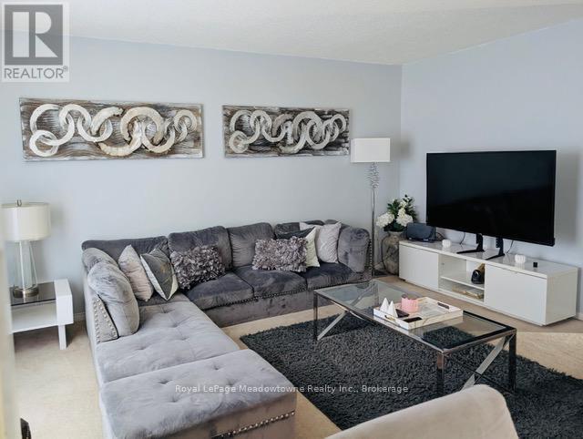 












44 CORBETT STREET

,
Cambridge,




Ontario
N1T1V5

