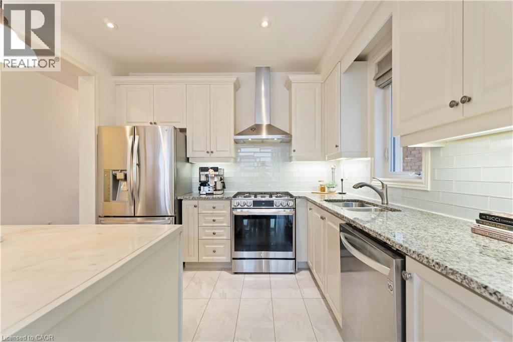 












28 BABCOCK Street

,
Waterdown,




Ontario
L8B0S6

