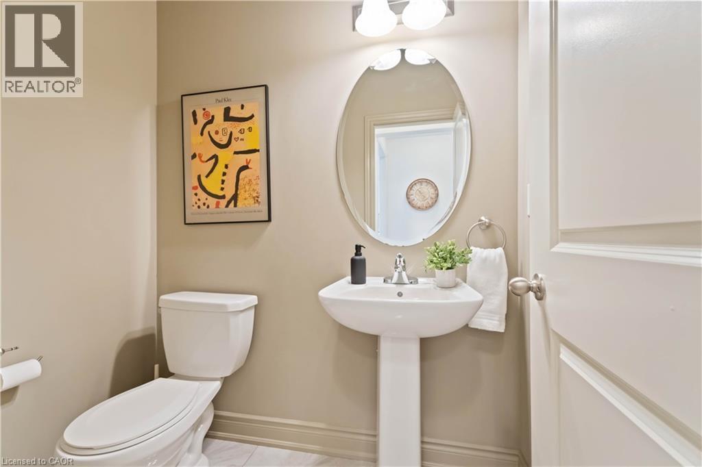 












28 BABCOCK Street

,
Waterdown,




Ontario
L8B0S6

