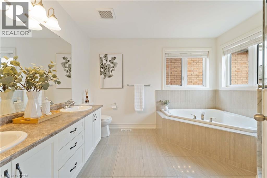 












28 BABCOCK Street

,
Waterdown,




Ontario
L8B0S6

